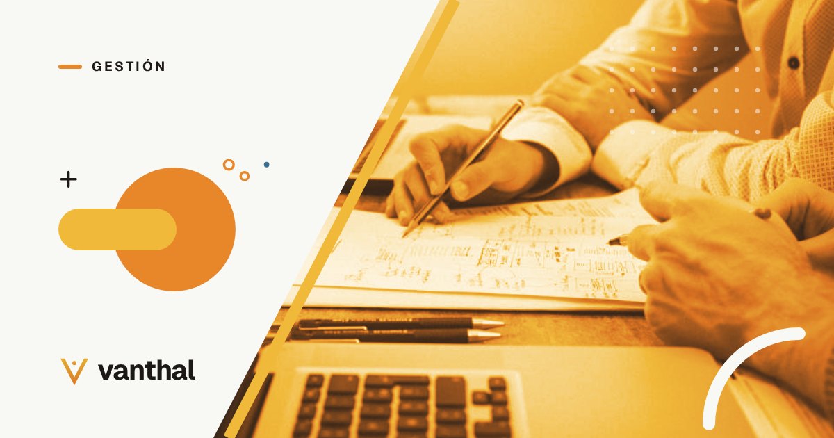 Portada del artículo «Errores comunes al digitalizar un negocio y cómo evitarlos»